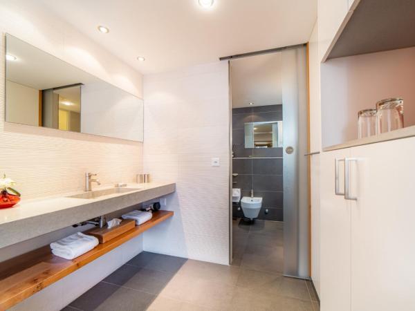 Hotel Allalin Saas-Fee : photo 5 de la chambre chambre double supérieure