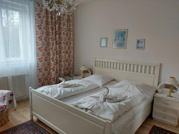 Hotel Garni : photo 4 de la chambre suite junior