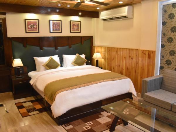 Wood Castle Grand : photo 4 de la chambre chambre double exécutive