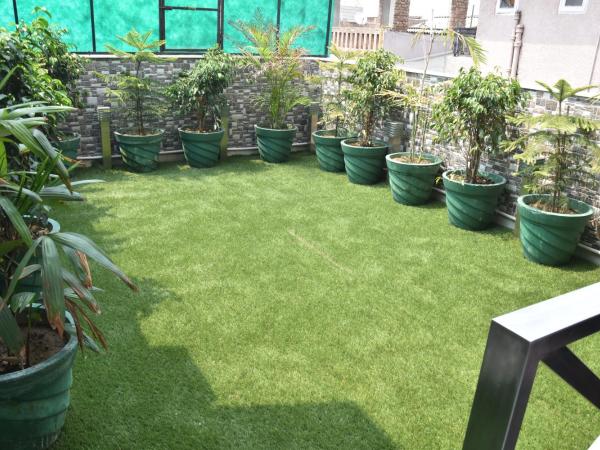 Wood Castle Grand : photo 3 de la chambre chambre double deluxe avec terrasse