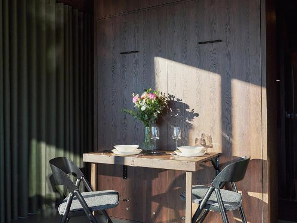 Spreeapartment LUNA : photo 8 de la chambre appartement - vue sur lac