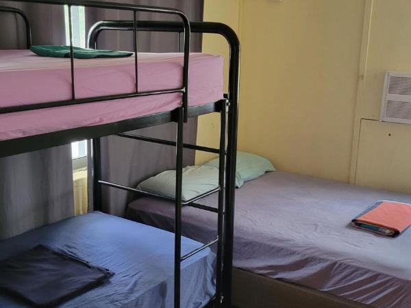 The Cozy Hostel - Motel : photo 1 de la chambre bed in 4-bed dormitory room (18 to 35yo)