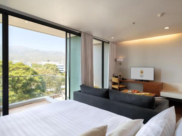 Eastin Tan Hotel Chiang Mai : photo 2 de la chambre suite junior