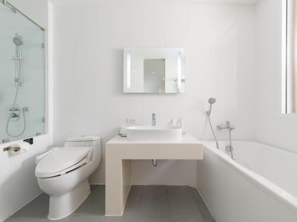 Eastin Tan Hotel Chiang Mai : photo 7 de la chambre suite junior