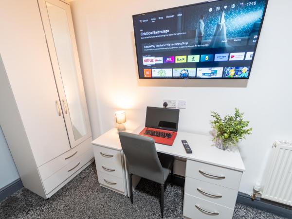 FREE PARKING Cosy Studios close to city and QE and UOB! : photo 4 de la chambre studio