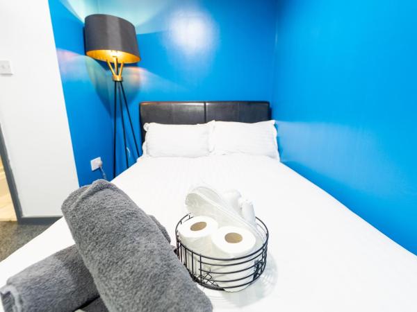 STAY SA Equipped Studios 10 mins from City centre and next to UOB! : photo 3 de la chambre studio