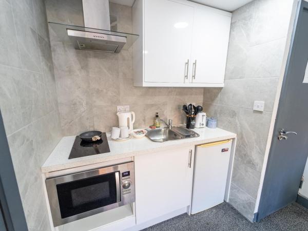 STAY SA Equipped Studios 10 mins from City centre and next to UOB! : photo 6 de la chambre studio