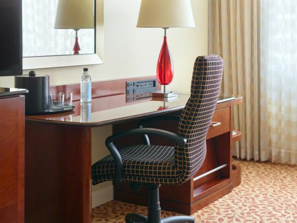 Atlanta Marriott Buckhead Hotel & Conference Center : photo 2 de la chambre chambre lit king-size