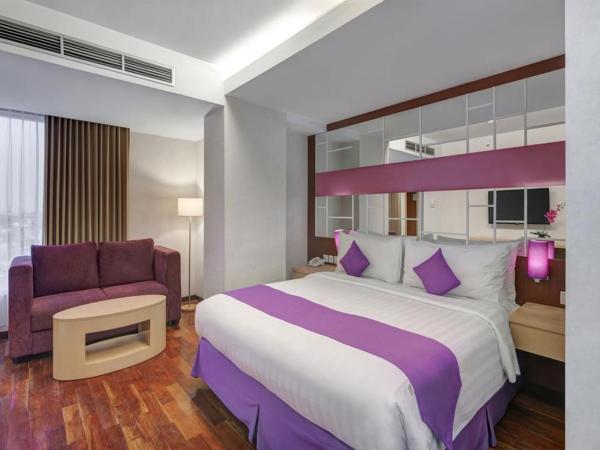 Quest Hotel Darmo - Surabaya by ASTON : photo 1 de la chambre suite exécutive