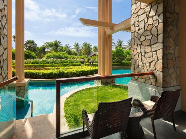 Hilton Sanya Yalong Bay Resort & Spa : photo 6 de la chambre king pool connected garden room