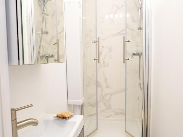 Villa Escudier Appart-hôtel : photo 6 de la chambre studio atypique