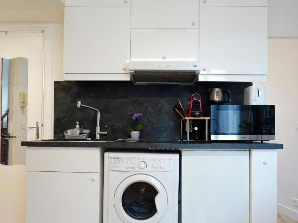 Villa Escudier Appart-hôtel : photo 5 de la chambre studio atypique