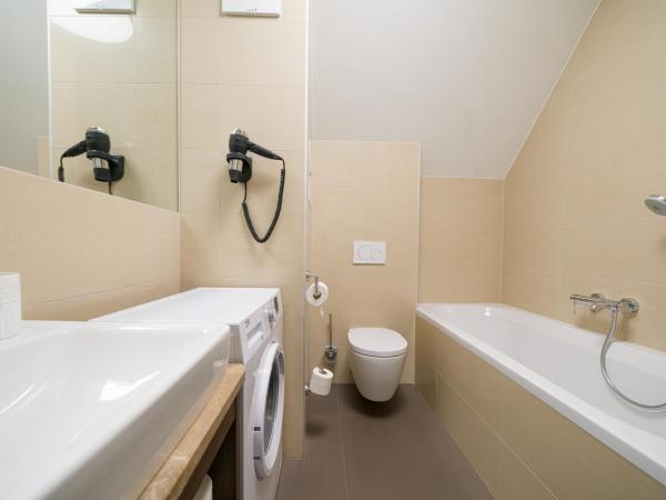 MyApartments Vienna : photo 9 de la chambre appartement 3 chambres avec balcon