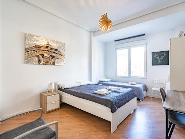 Jardín Botánico Rooms : photo 1 de la chambre chambre triple avec salle de bains privative