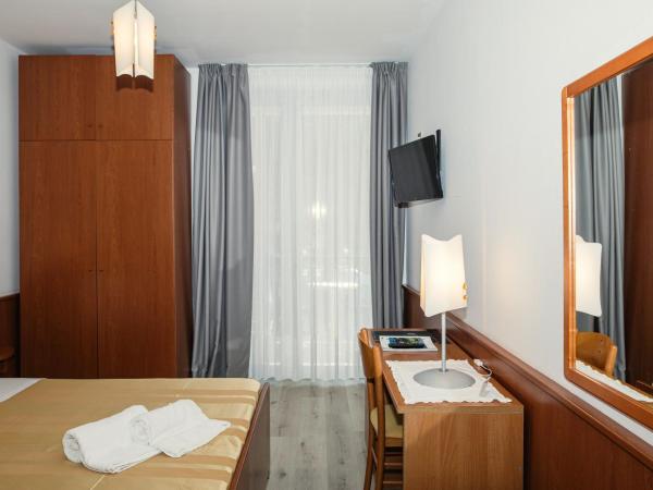 Hotel Leonardo Da Vinci Wellness SPA : photo 1 de la chambre petite chambre double