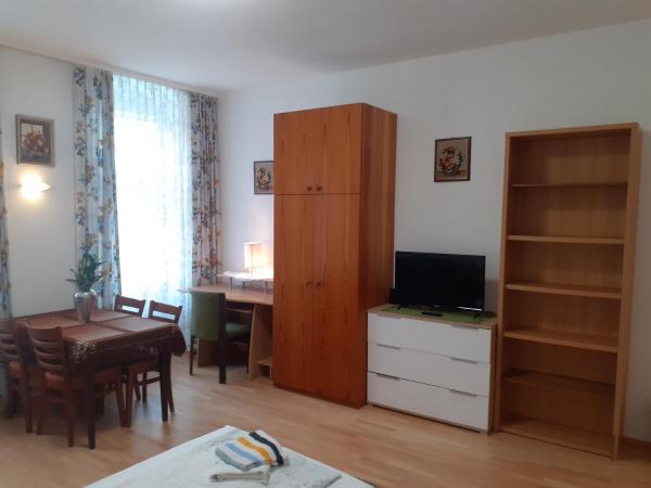 HappyHostel : photo 2 de la chambre grande chambre double