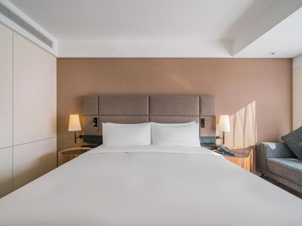 Intercity Hangzhou West Lake Huanglong Hotel : photo 1 de la chambre chambre lit queen-size deluxe