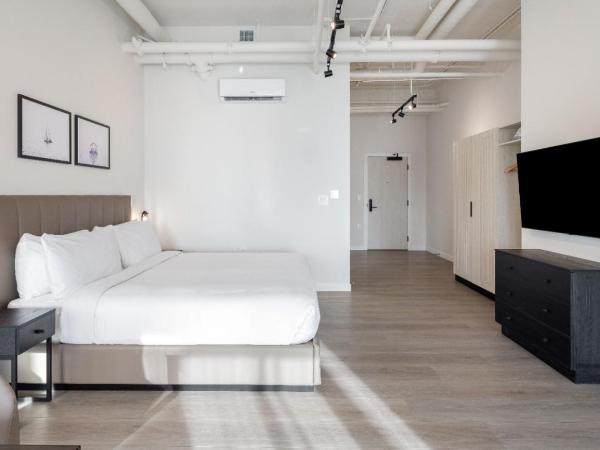 Steveston Waterfront Hotel : photo 4 de la chambre waterfront studio suite ada