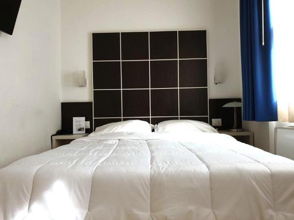 Hotel Vitruvio : photo 1 de la chambre chambre double supérieure