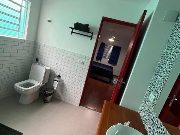 Pousada Bat N Breakfast No Beco do Batman : photo 4 de la chambre chambre lit queen-size deluxe