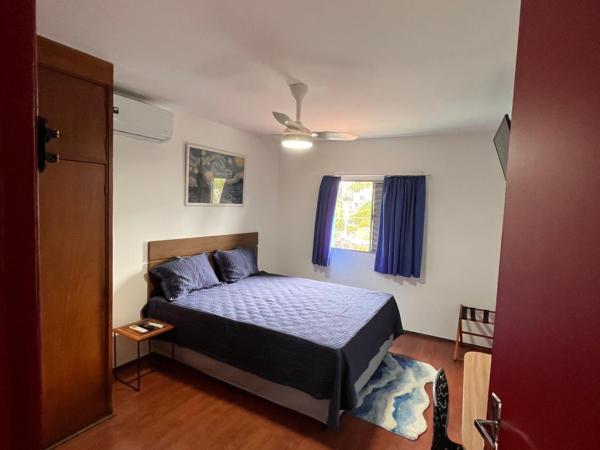 Pousada Bat N Breakfast No Beco do Batman : photo 1 de la chambre chambre lit queen-size deluxe