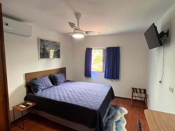 Pousada Bat N Breakfast No Beco do Batman : photo 2 de la chambre chambre lit queen-size deluxe