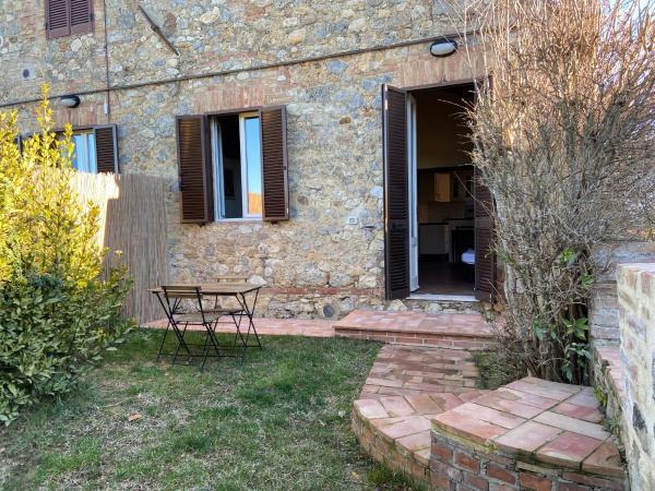 CasaLeTolfe Residence : photo 3 de la chambre studio avec vue sur jardin