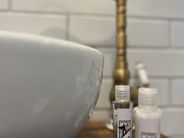 Pousada Bat N Breakfast No Beco do Batman : photo 1 de la chambre chambre lit queen-size deluxe