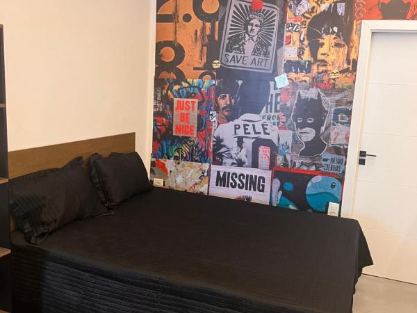 Pousada Bat N Breakfast No Beco do Batman : photo 2 de la chambre chambre quadruple standard