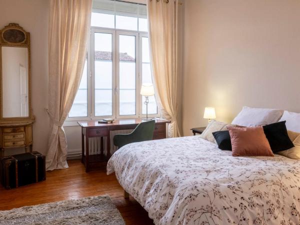 Chez Angelina : photo 5 de la chambre chambre double avec salle de bains privative