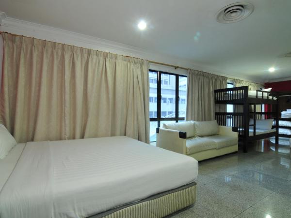 Hotel China Town 2 : photo 4 de la chambre chambre familiale (4 adultes)