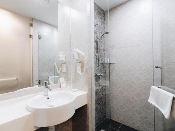 Santa Grand Hotel East Coast a NuVe Group Collection : photo 6 de la chambre chambre lit king-size deluxe