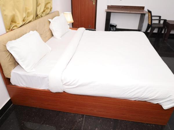 Hotel King Palace : photo 4 de la chambre chambre lit king-size deluxe