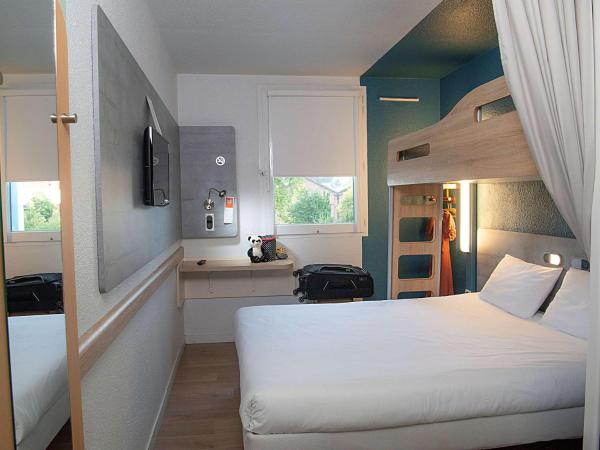 Ibis Budget Le Havre Les Docks : photo 1 de la chambre chambre triple