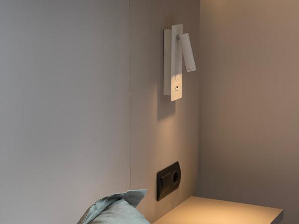 AZ Hotel San Valero : photo 3 de la chambre chambre lits jumeaux