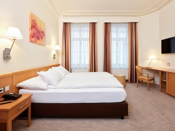 Central City Hotel Rochat : photo 5 de la chambre chambre double