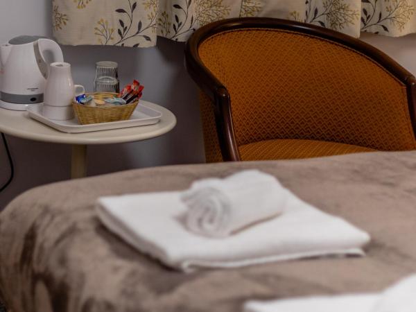 Roundhay, North Leeds Accommodation : photo 4 de la chambre chambre double avec salle de bains privative