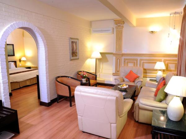 Hotel Shanker-Palatial Heritage Kathmandu : photo 8 de la chambre heritage suite - free airport transfers, early check-in & late check-out by 2 hrs