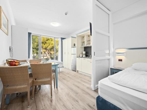 Resort del Mar : photo 1 de la chambre appartement familial avec balcon (2 adultes + 2 enfants)