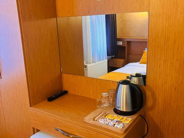 Lebon Hotel-Special Class : photo 3 de la chambre chambre deluxe