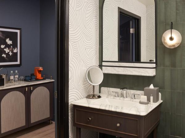 Hotel Vesper, Houston, a Tribute Portfolio Hotel : photo 3 de la chambre chambre lit king-size standard