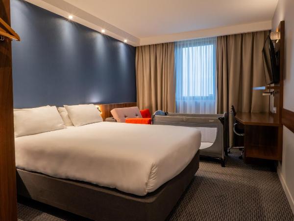Holiday Inn Express Dijon, an IHG Hotel : photo 5 de la chambre chambre lit queen-size standard avec canapé-lit 