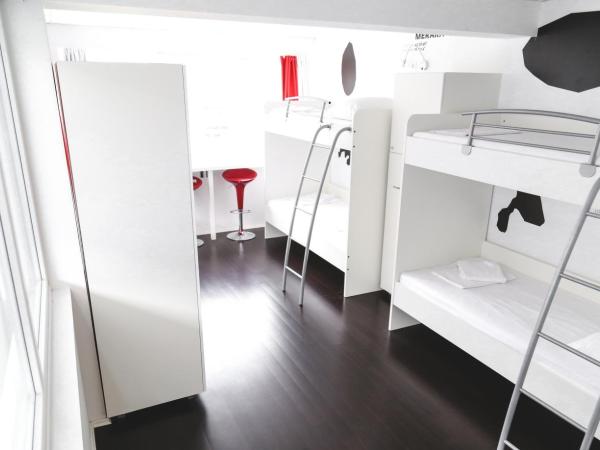 Design Hostel 101 Dalmatinac : photo 1 de la chambre private 6-bed family room with bathroom