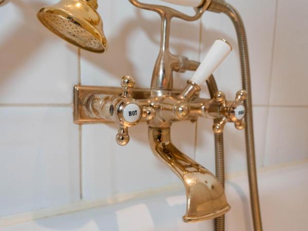 MJ's : photo 5 de la chambre petite chambre double