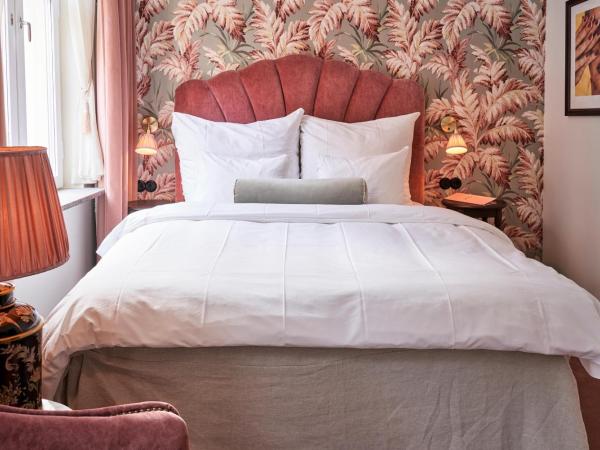 MJ's : photo 1 de la chambre chambre double extra petite