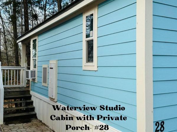 Long Cove Resort and Marina : photo 1 de la chambre studio avec vue sur lac