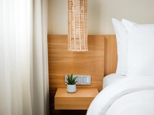 Lindner Hotel Berlin Ku'damm, part of JdV by Hyatt : photo 3 de la chambre chambre lit queen-size