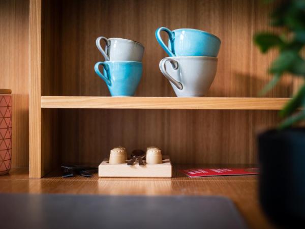 Lindner Hotel Berlin Ku'damm, part of JdV by Hyatt : photo 4 de la chambre chambre lits jumeaux deluxe