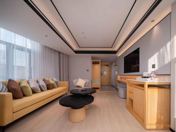 Hilton Garden Inn Beijing Temple Of Heaven East Gate Station : photo 8 de la chambre suite deluxe avec lit king-size