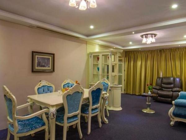 The Pgs Vedanta : photo 2 de la chambre suite